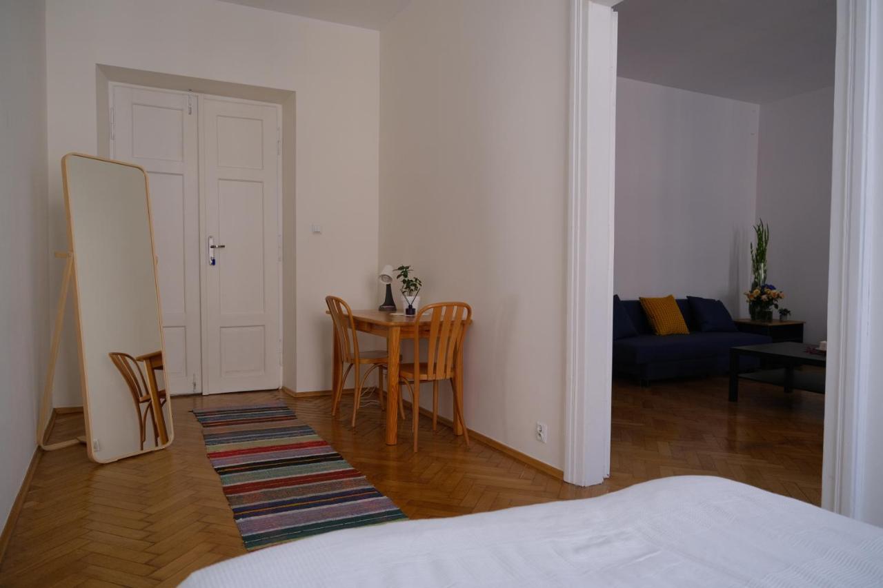 Apartamenty Nic Krakow Ngoại thất bức ảnh